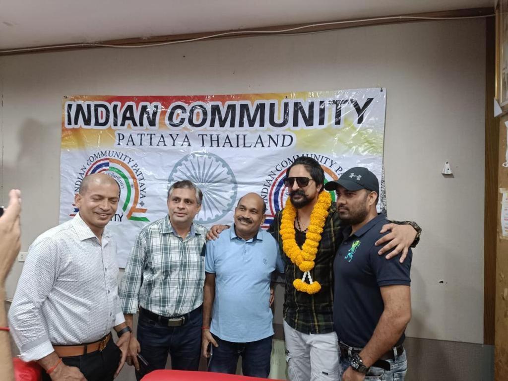 New Pind Balluchi Inn Pattaya Zewnętrze zdjęcie