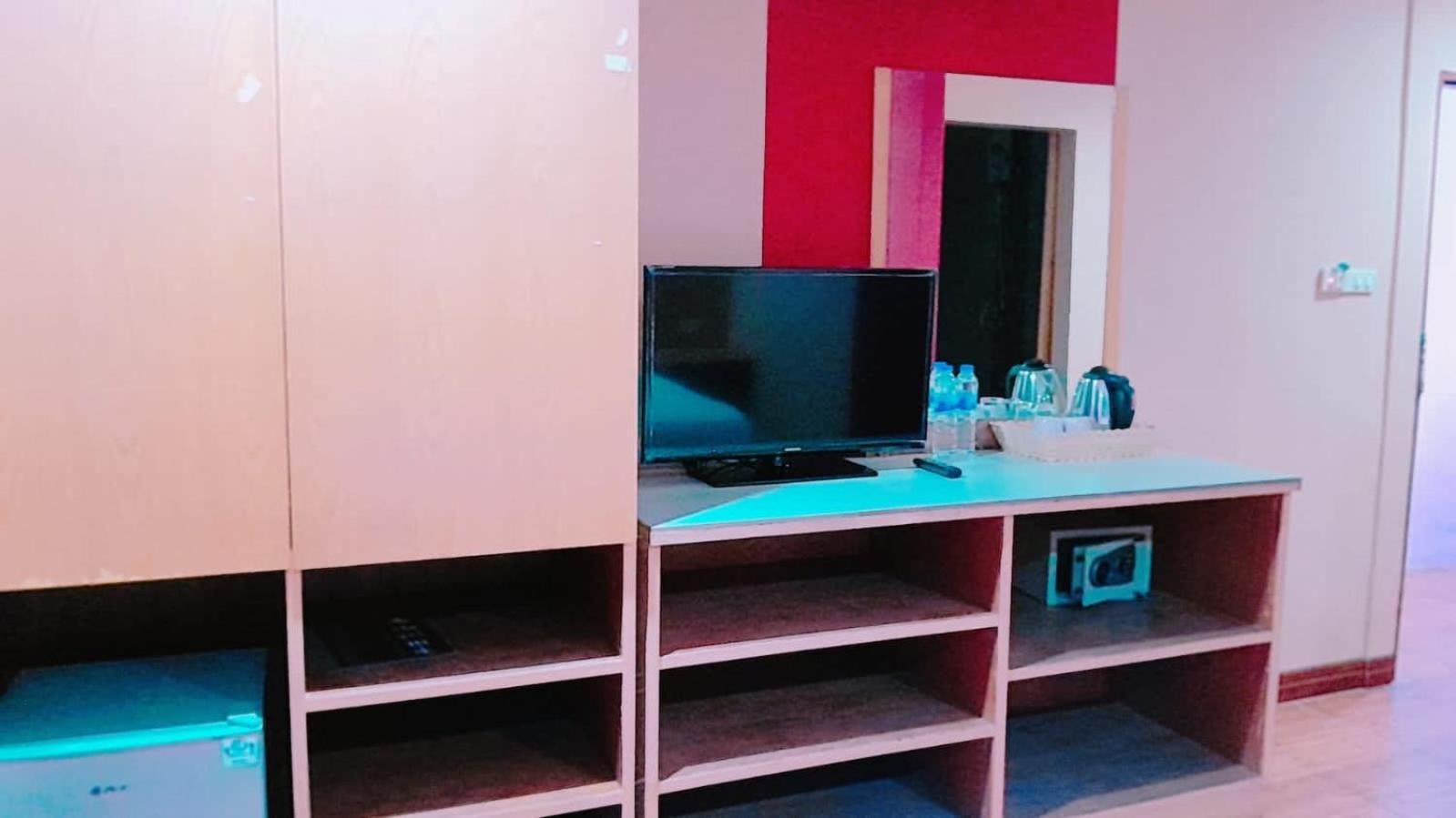 New Pind Balluchi Inn Pattaya Zewnętrze zdjęcie