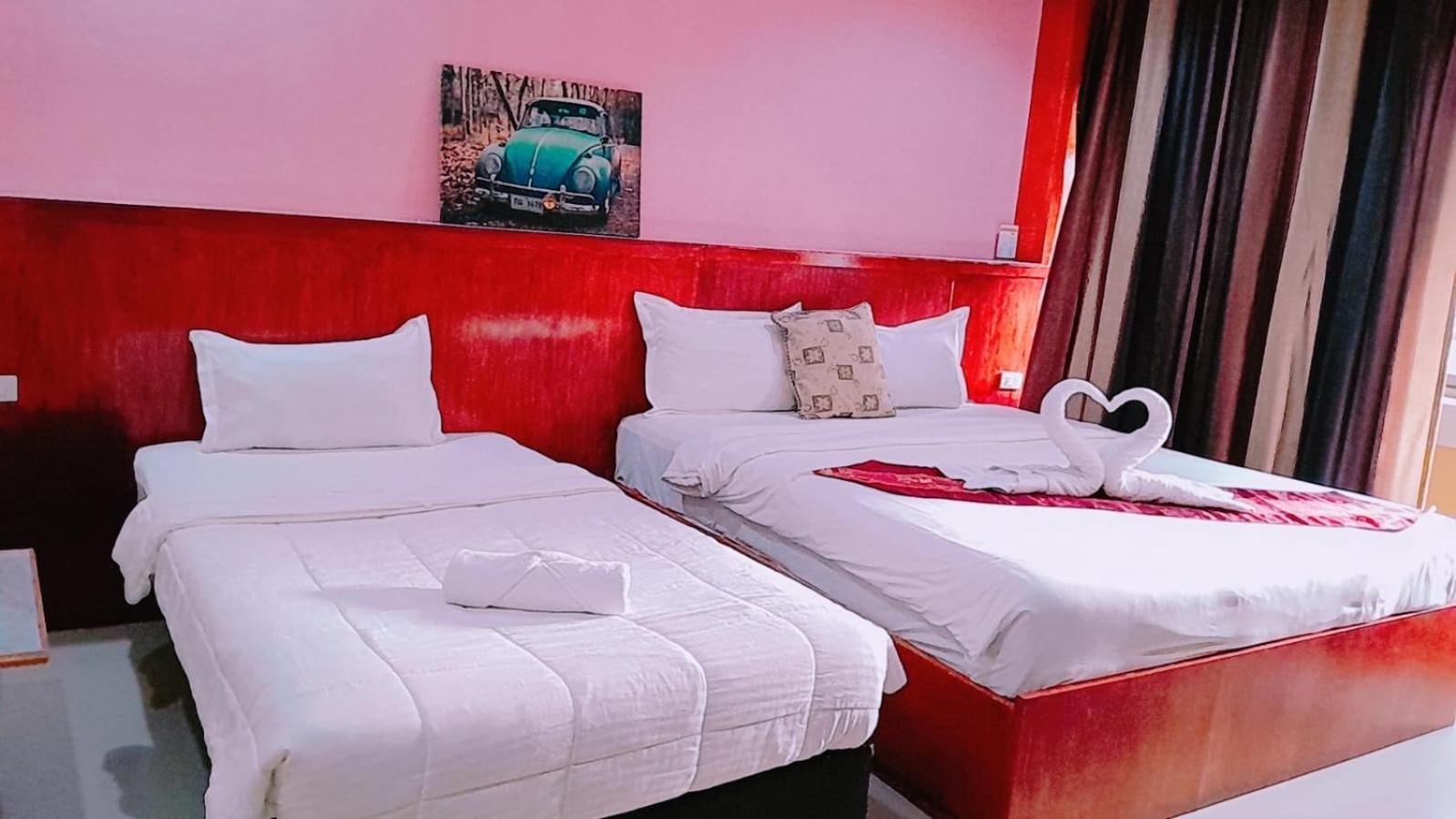 New Pind Balluchi Inn Pattaya Zewnętrze zdjęcie